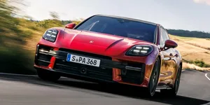 Porsche schimbă abordarea. Se va concentra mai mult pe modele hibrid