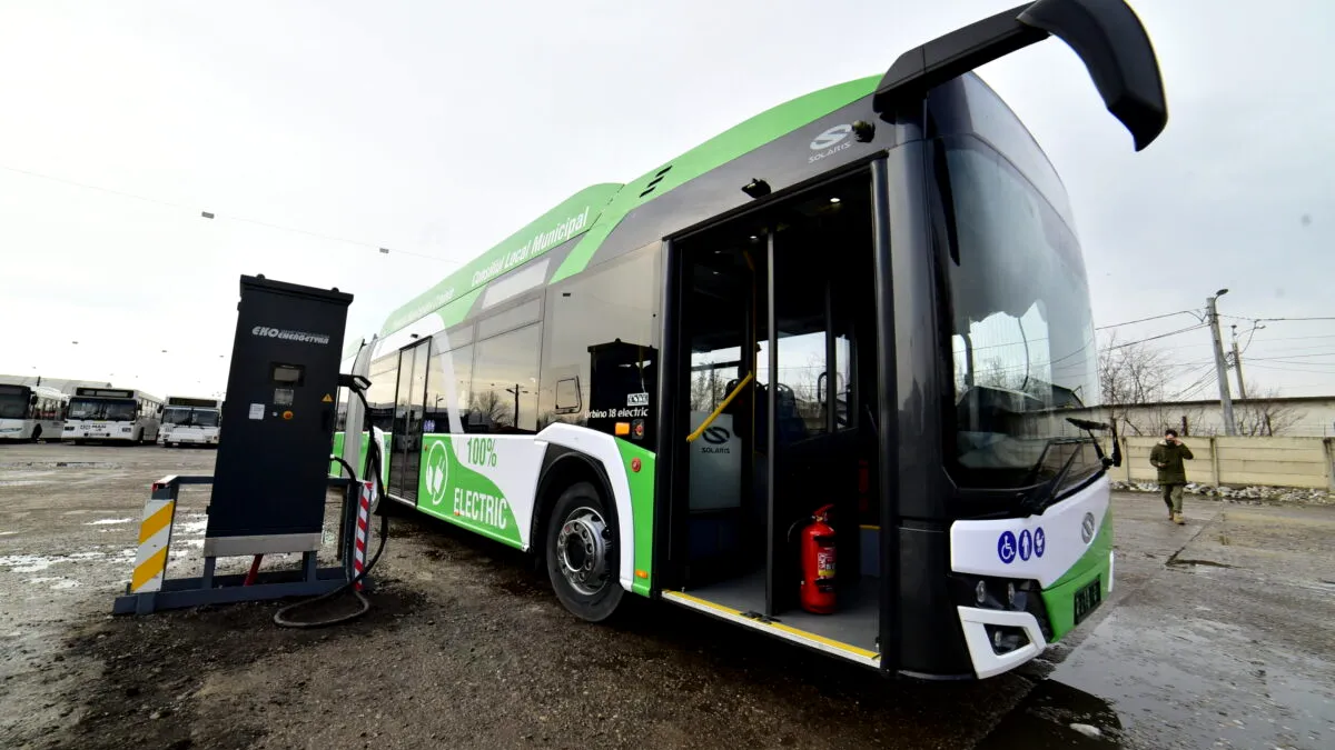 Craiova cumpără 20 de autobuze electrice și stații de încărcare. Investiție de 50 de milioane de lei