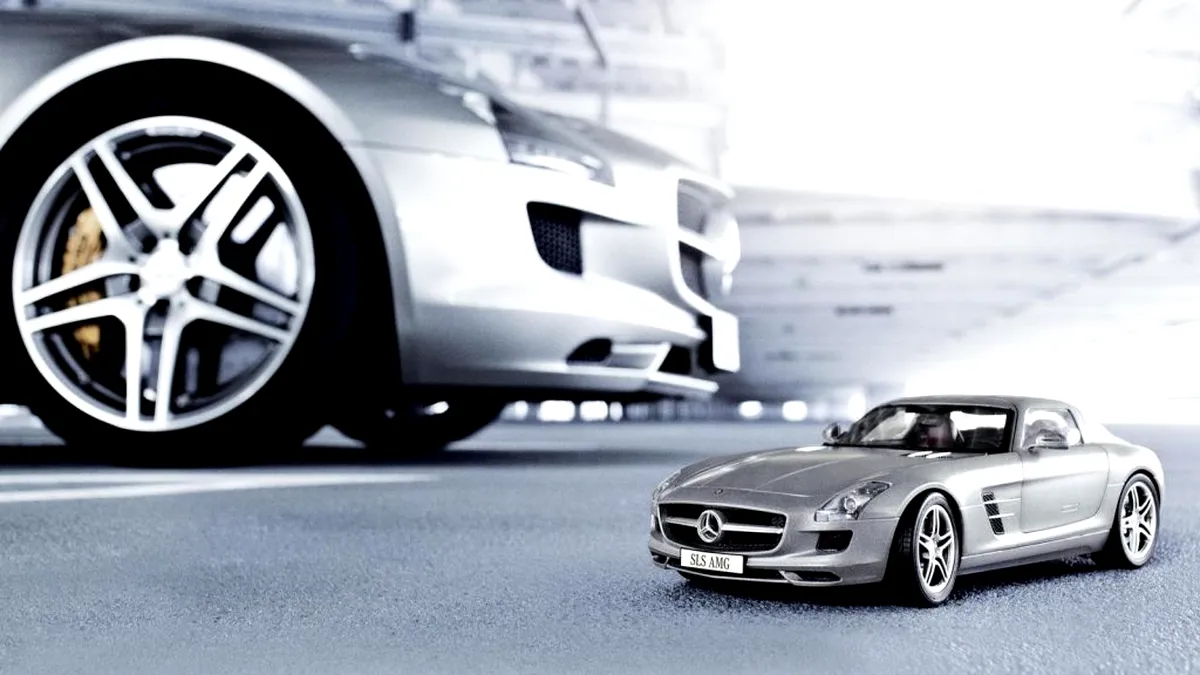 S-a lansat colecţia Mercedes-Benz 2013