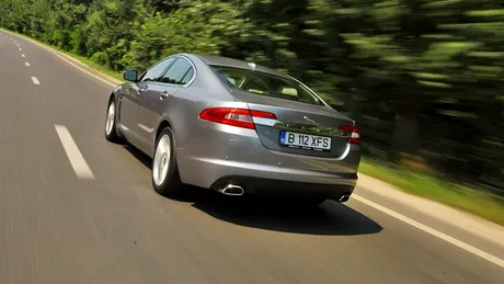 Test-drive cu Jaguar XF 3.0D