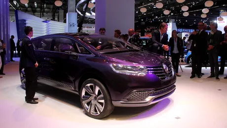 LIVE ProMotor: Renault Initiale Paris Concept e un monovolum-SUV premium UPDATE VIDEO