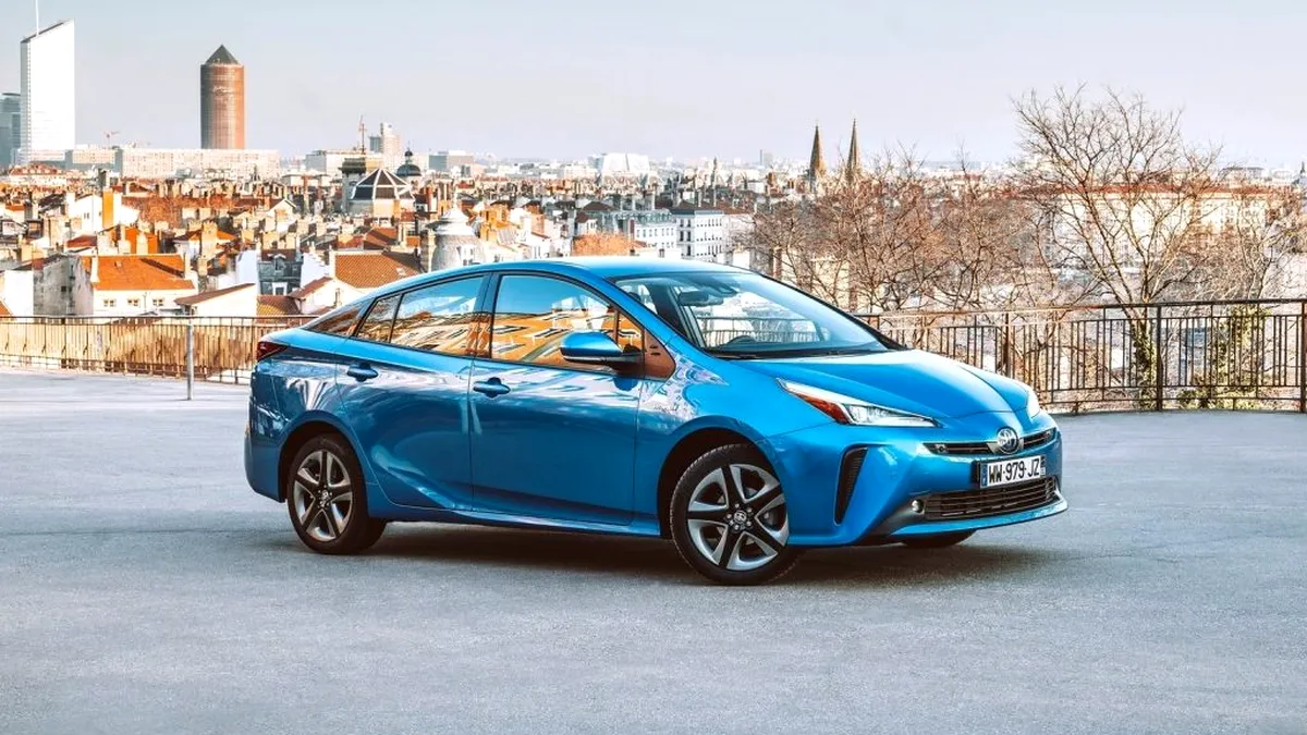 Toyota retrage Prius pe ușa din spate a istoriei