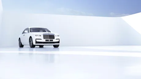 Noul Rolls-Royce Ghost - Lux minimalist și tehnologie din viitor