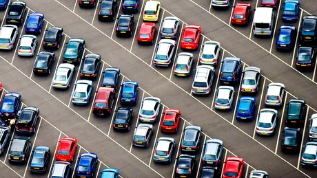 Consiliul Concurenţei investighează modul de acordare al contractelor pentru spaţii de parcare
