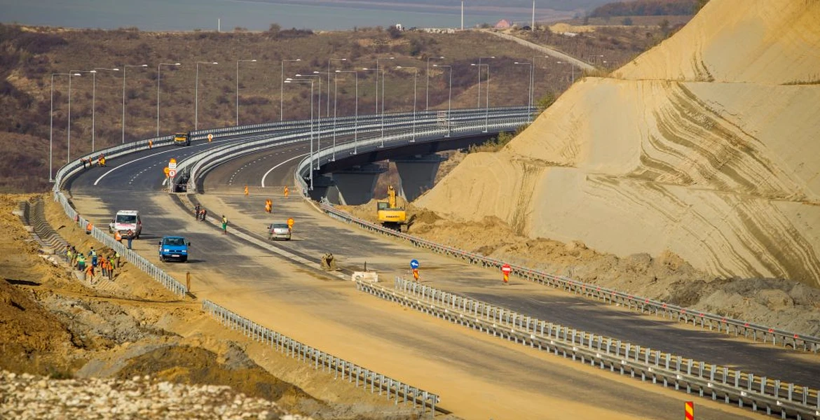 CNADNR va construi 17 kilometri de autostradă în 2015