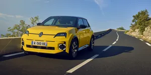 Test Drive Renault 5 – O legendă renaște în era electricelor