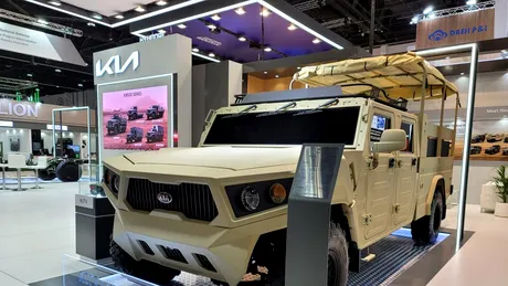 Kia expune două prototipuri de vehiculele militare