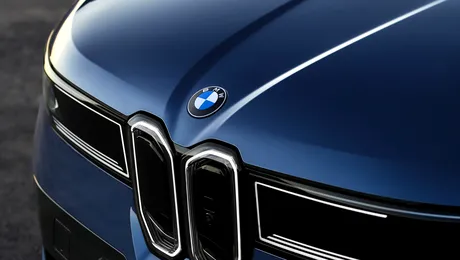 BMW va instala un nou logo pe toate mașinile. Când va apărea schimbarea
