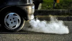 Revine taxa de poluare? România deține al doilea cel mai învechit parc auto din Uniunea Europeană 