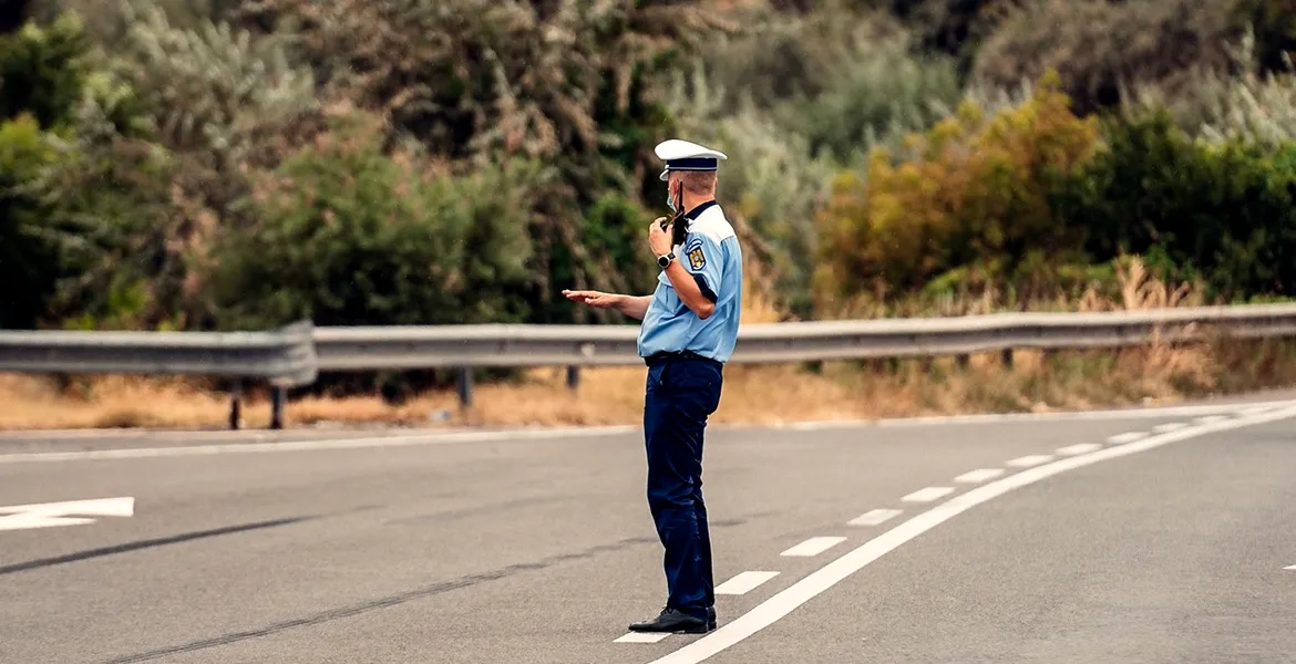 Top 8 lucruri pe care ar trebui să le faci când circuli pe autostradă în România