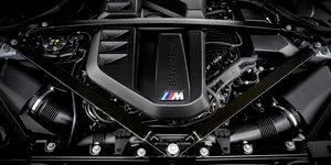 <span class='prepend'>Video |</span> BMW introduce un nou sistem de aprindere pentru modelele M. Acesta contribuie la  îndeplinirea normelor de poluare Euro 7