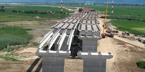 Video – Autostrada A7 până la Bacău are termen de deschidere. Ce se întâmplă pe șantier acum