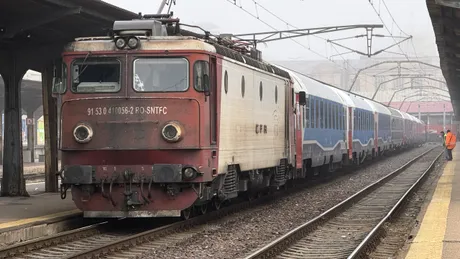 Modificări în mersul trenurilor spre Timișoara și Budapesta. Călătorii vor fi preluați cu autobuze pe anumite tronsoane