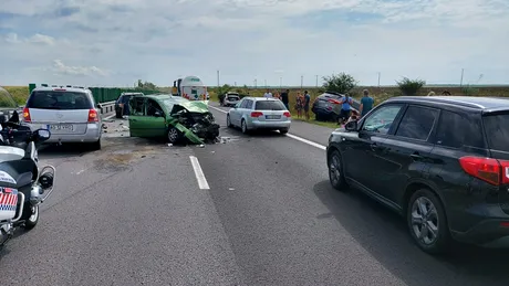 Carambol pe Autostrada Soarelui cu 5 maşini implicate