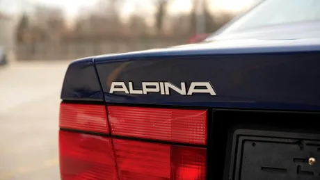 Se vinde o Alpina B12 5.7 Coupe. Mașina este în stare foarte bună, iar fotografiile par să susțină această afirmație