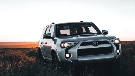 Rent a car București fără garanție: 5 motive incredibile pentru care SUV-ul domină clasa compactă la drum lung (P)