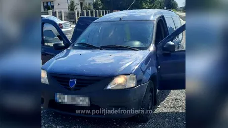 Cum încap 15 bărbați într-o Dacia Logan? Poliția de Frontieră tocmai a aflat