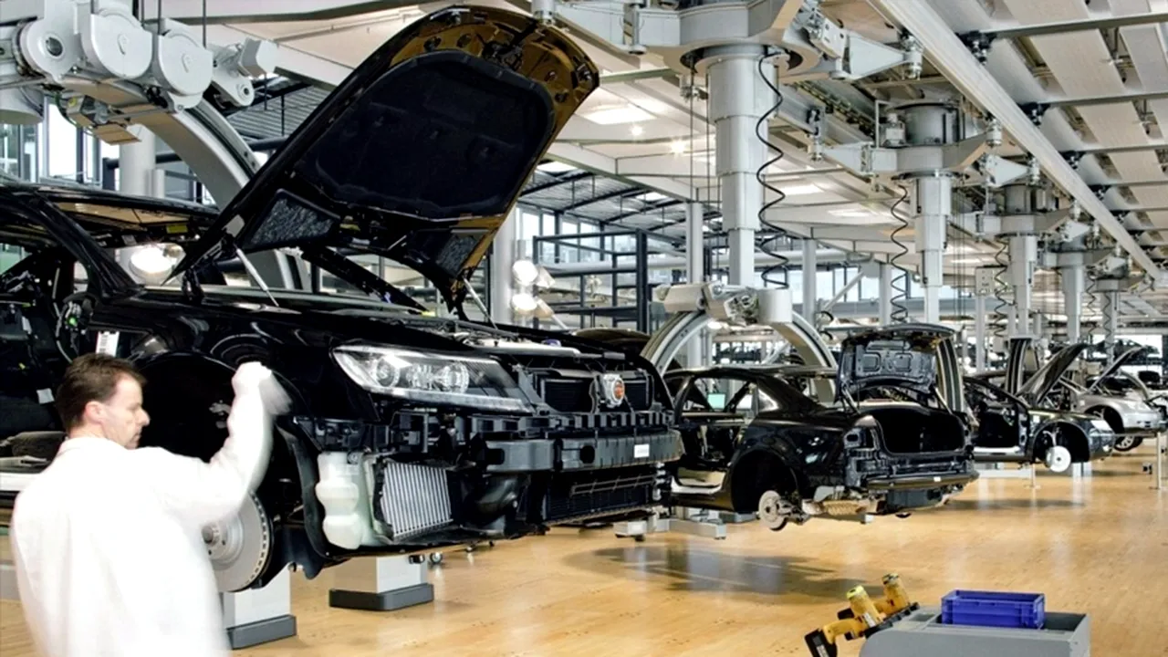 1-manufaktur-phaeton-dresden 