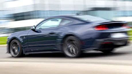 Un model legendar ar putea fi readus la viață de Ford. Un sedan cu patru uși, foarte probabil cu motor electric