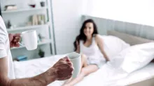 BANCUL ZILEI. Ea în dormitor: – Eu nu sunt genul acela de fată!