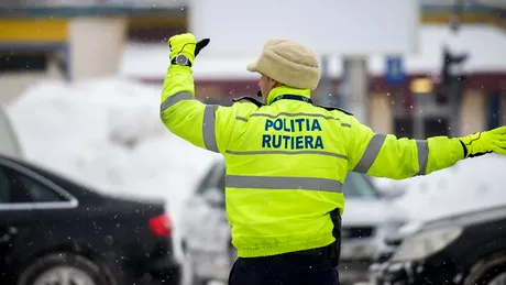 Ninge abundent pe autostrada Sibiu-Deva. Avertizările polițiștilor