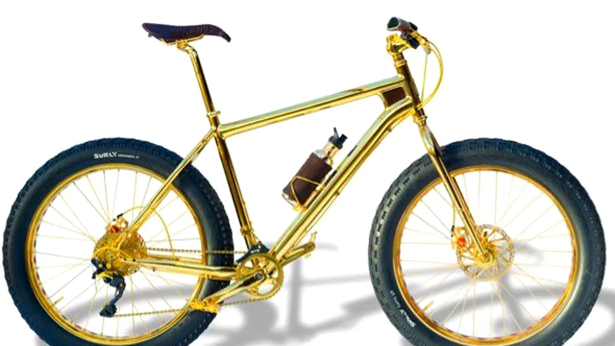 FOTO. Cât costă cea mai scumpă bicicletă din lume. E placată cu aur de 24 de karate