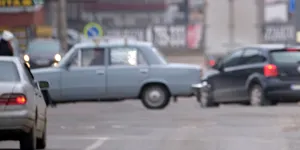 Prioritate de dreapta: Cum se acordă și în ce situații ești obligat să ții cont de ea