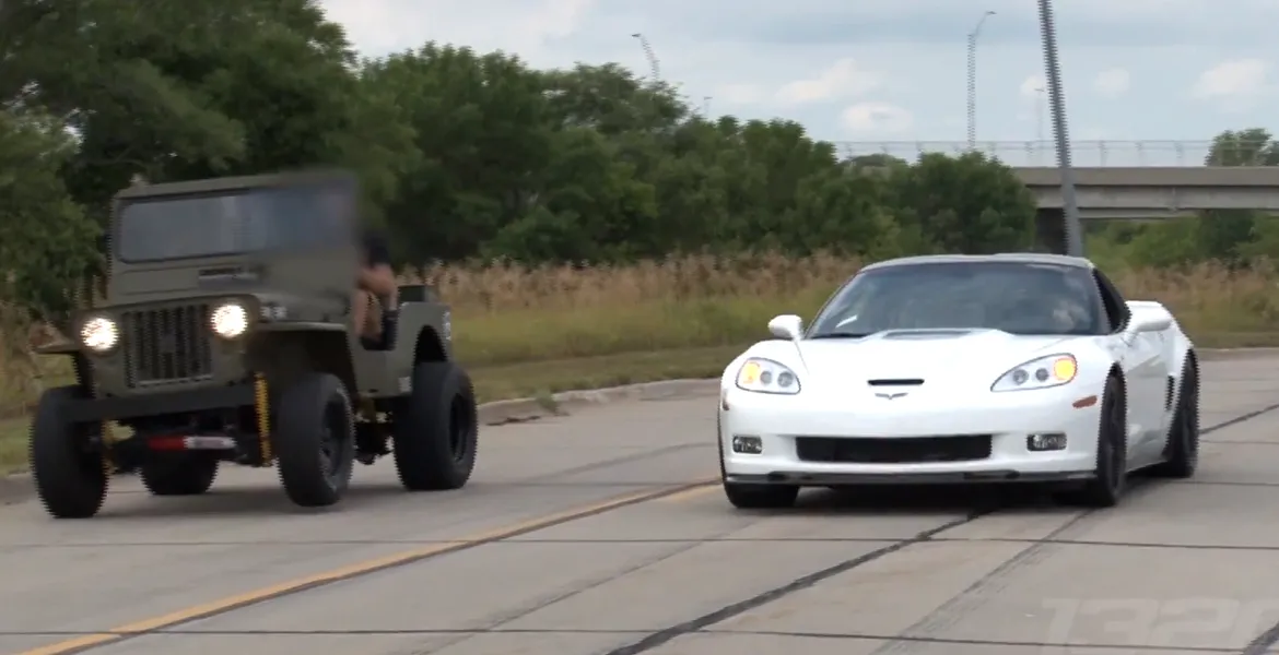 Liniuţe: Un Willys Jeep vs. Corvette ZR1