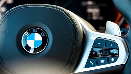 Neoficial: pe internet circulă o fotografie cu noul BMW X7 facelift