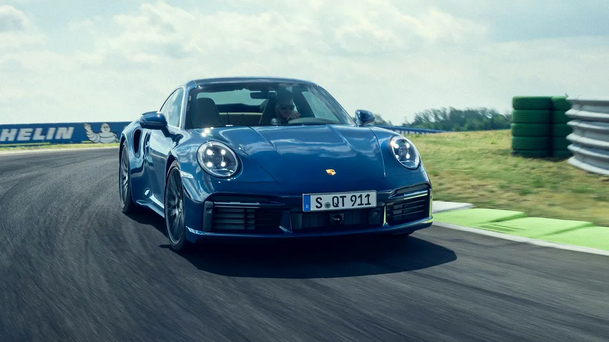 911 ar putea rămâne singurul model Porsche echipat cu motoare cu combustie internă