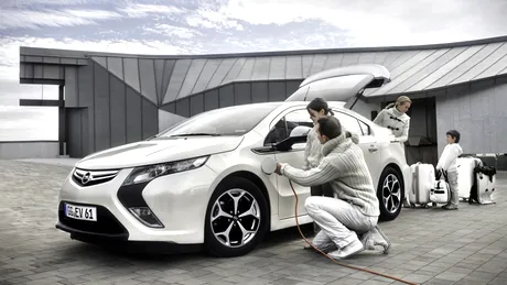 Sixt Rent a Car introduce pentru închiriere electrica Opel Ampera
