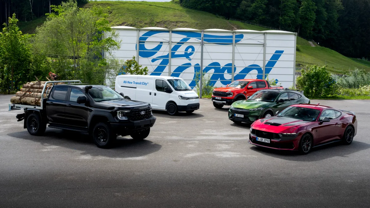 Ford își pregătește ofensiva pentru Europa. Urmează cinci noi modele, unul dintre ele fiind în parteneriat cu Renault
