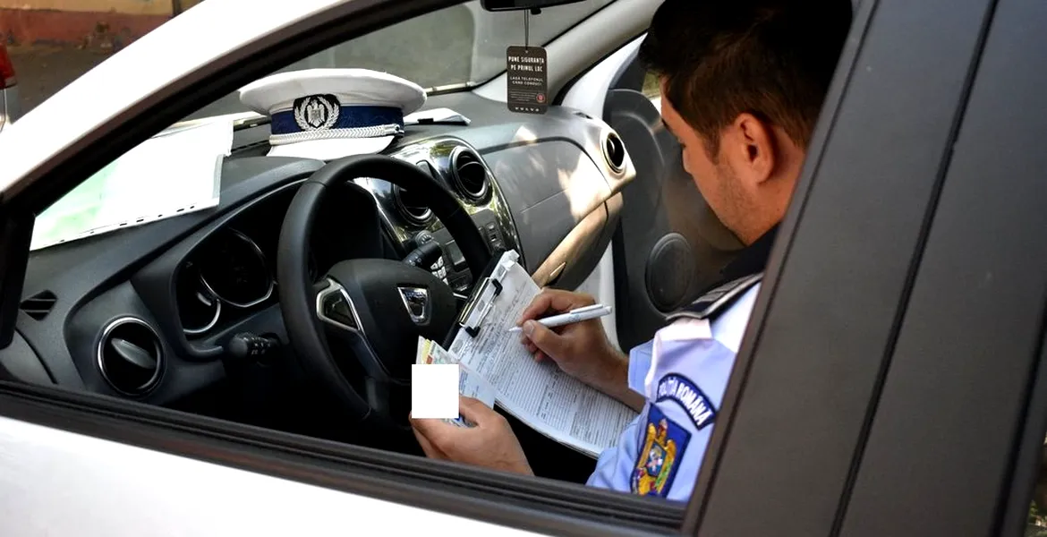 O șoferiță a provocat un accident după ce s-a urcat beată la volan. Ea avea o alcoolemie record