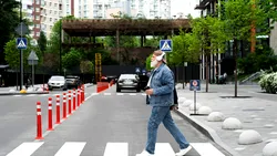 Zeci de treceri de pietoni suprailuminate vor fi amenajate într-un sector din București