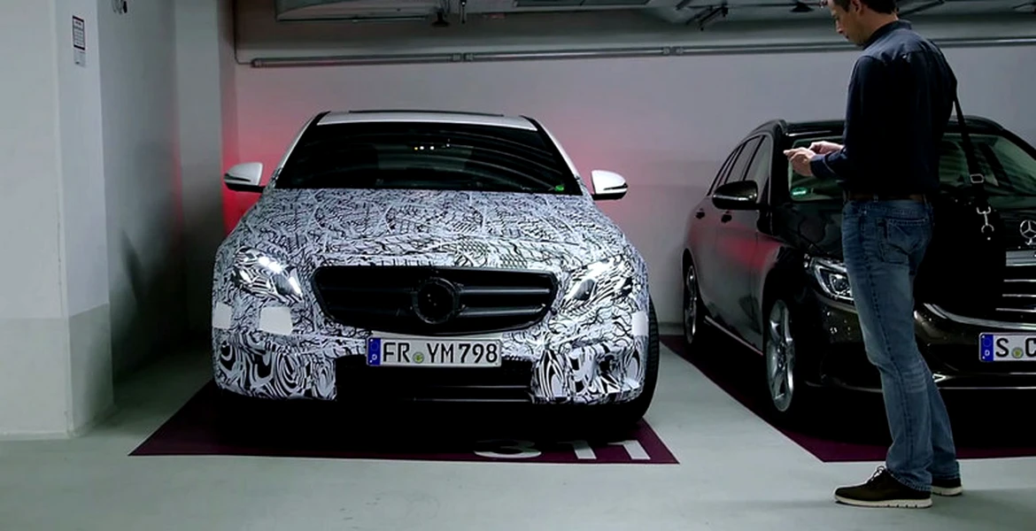 Următoarea generaţie Mercedes-Benz E-Class va putea fi parcată din smartphone (VIDEO)