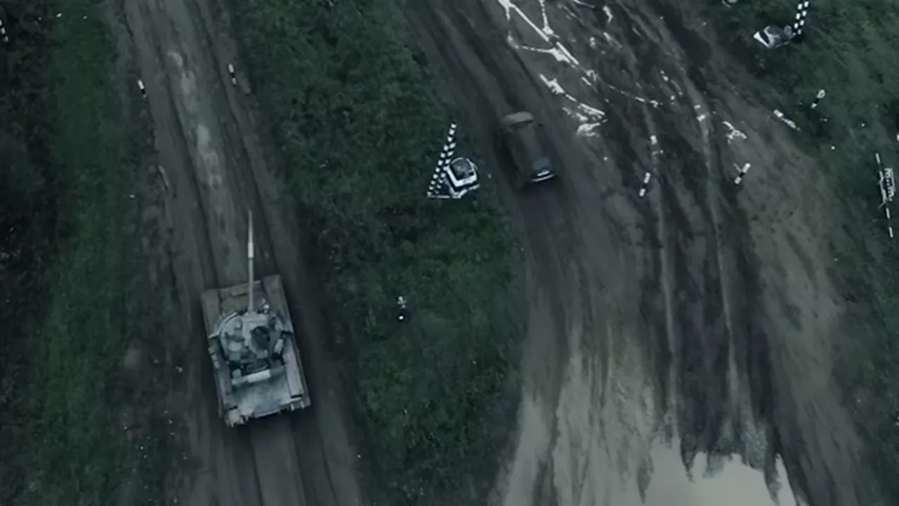 8-duster-vs-tanc 