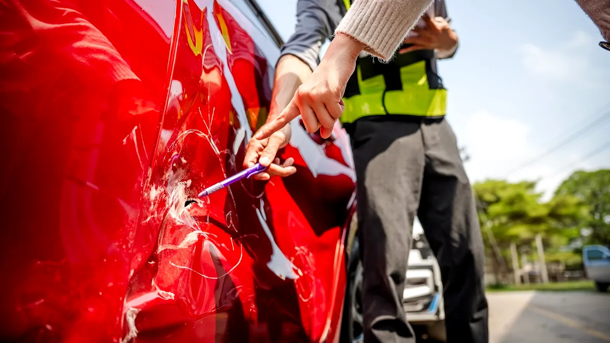 Ce faci imediat după un accident? Procedura corectă și cum te ajută Autoconstatarea Țiriac Auto (P)