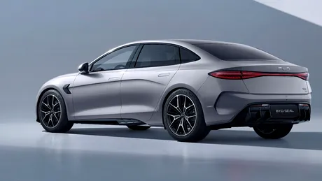 BYD Seal 2026 la Țiriac Auto: prețuri, autonomie și dotări complete pentru sedanul electric premium (P)