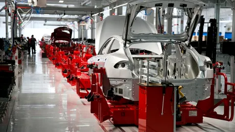 Tesla a primit apobare pentru a deschide prima fabrică din afara SUA