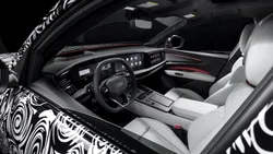 Primele imagini cu Audi Q9: SUV-ul de lux va avea 6 sau 7 locuri și uși cu deschidere automată