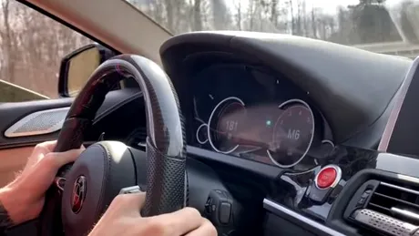Un vlogger din Vâlcea s-a filmat la 180 de km/h. Polițiștii au văzut clipul și i-au luat permisul pe termen nelimitat