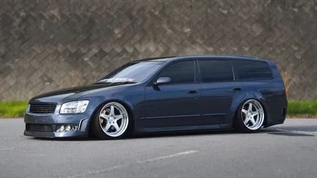 Tuning în stil asiatic pentru Nissan Stagea