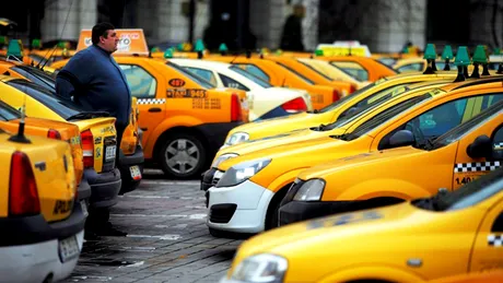 Uber şi Taxify trebuie să respecte aceasta lege dacă vor să mai funcţioneze în Bucureşti