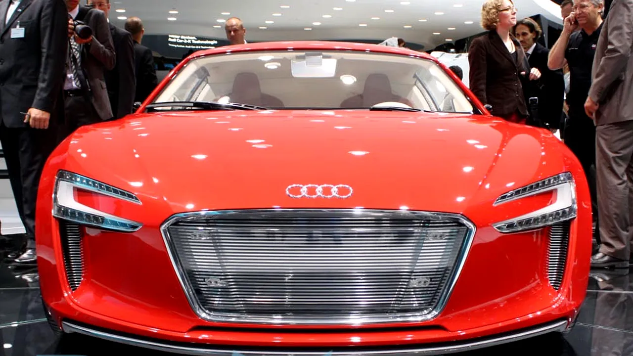 1-audi-e-tron-live-frankfurt-2009 