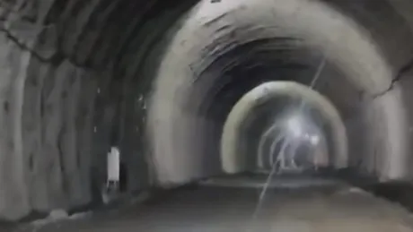 Imagini fabuloase din tunelul Robești de pe autostrada Sibiu - Pitești. Cum se vede din mașină prima traversare integrală