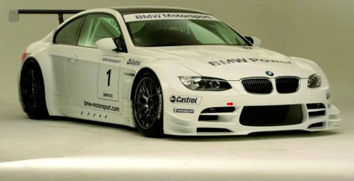 BMW M3 racing