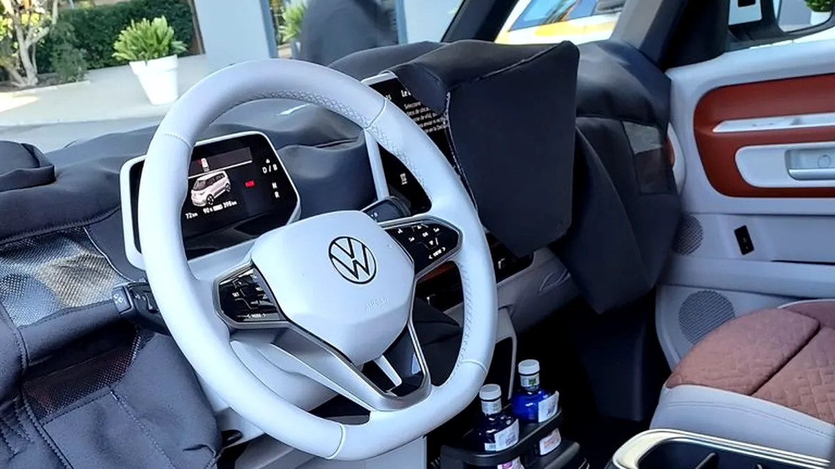 Imagini cu interiorul viitorului Volkswagen ID.Buzz au fost „scăpate” pe Internet