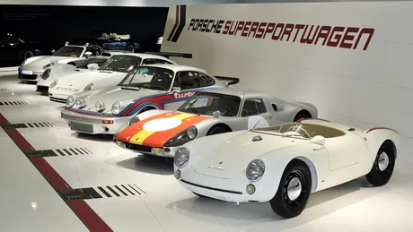 Muzeul Porsche sărbătoreşte 60 de ani de maşini super sport