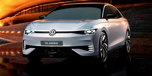 Volkswagen a dezvăluit noul concept ID.Aero. Înlocuitorul electric al Passat-ului debutează cu o autonomie de 620 km