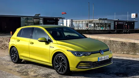 Volkswagen pregătește un facelift pentru Golf 8. Viitoarea generație a lui Golf ar putea fi complet electrică